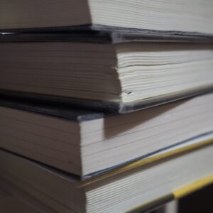 【高卒認定】独学合格におすすめの参考書！高認経験者が使っていた教材をご紹介！